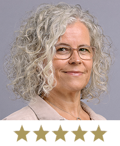 Hair Volume⢠5 Smiling woman Louise shown with five stars.