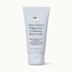 Voorkant van de Deep Cleanse™ Peppermint Exfoliating Body Scrub verpakking.