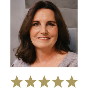 Natural Magic™ Trio 1 Woman smiling with five stars displayed underneath.